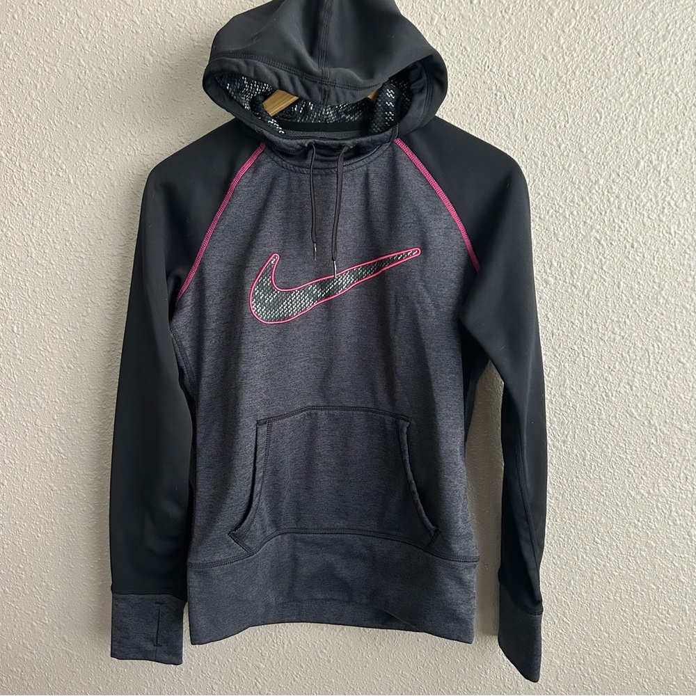 Nike Black Pink Gray Therma Fit Pullover Hoodie‎ Sweatshirt